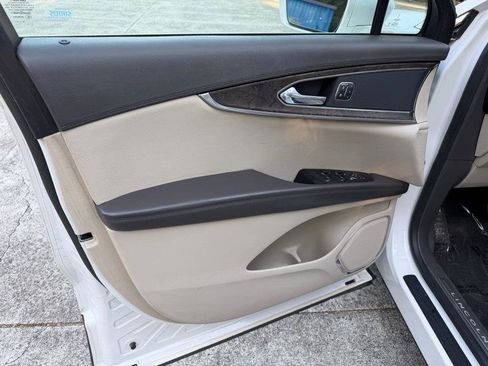 Used 2016 Lincoln MKX Select w/ Select Plus Package image 18