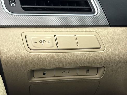 Used 2017 Hyundai Sonata SE FWD image 32