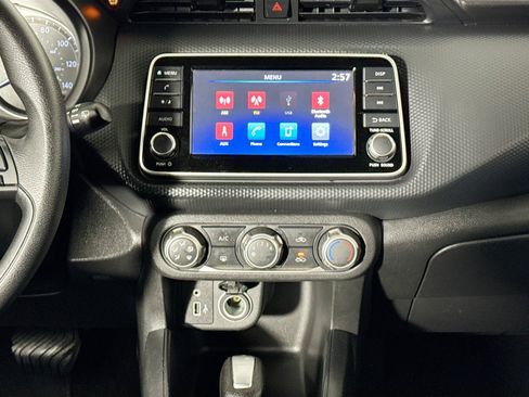 Used 2023 Nissan Kicks S FWD image 21