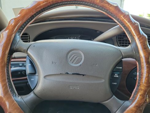 Used 1998 Mercury Sable LS image 18