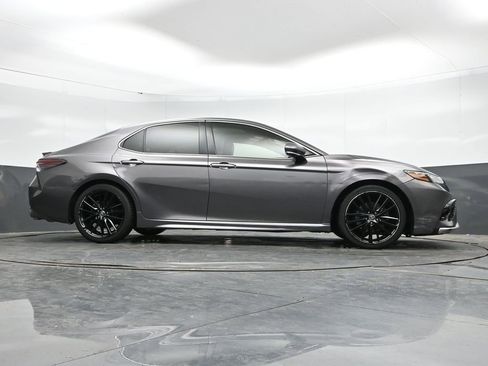 Used 2021 Toyota Camry XSE FWD image 40