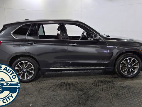 Used 2018 BMW X5 xDrive35i AWD/4WD image 8