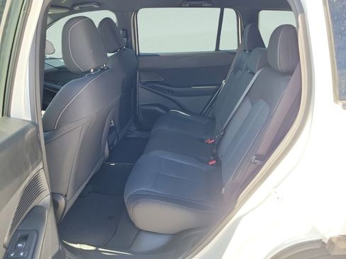 New 2026 Jeep Cherokee Laredo AWD/4WD image 10