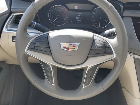 Certified 2023 Cadillac XT5 Premium Luxury FWD image 29