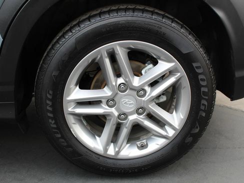 Used 2021 Hyundai Kona SE FWD image 31