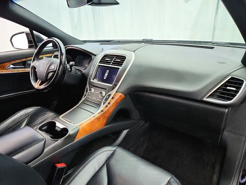 Used 2016 Lincoln MKX Select w/ Select Plus Package AWD/4WD image 25