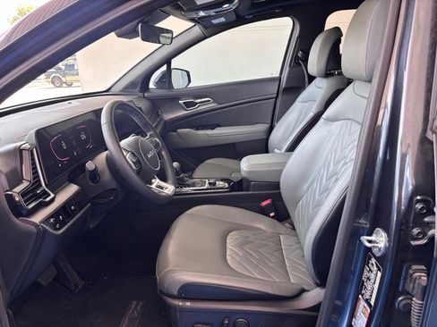 Used 2023 Kia Sportage X-Line w/ X-Line Premium Package AWD/4WD image 16