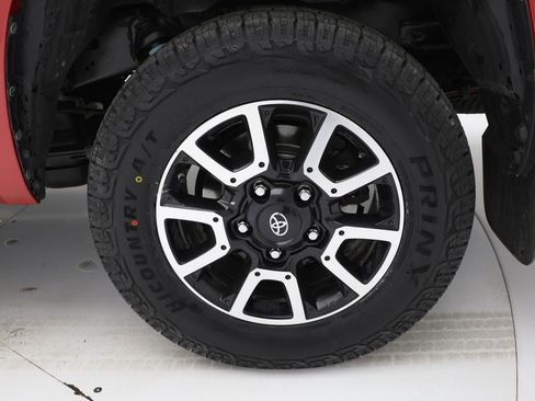 Used 2014 Toyota Tundra Limited image 15