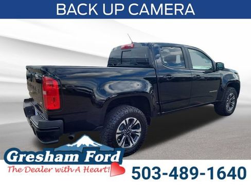 Used 2021 Chevrolet Colorado Z71 AWD/4WD image 6