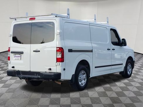 Used 2018 Nissan NV 2500 SV RWD image 5
