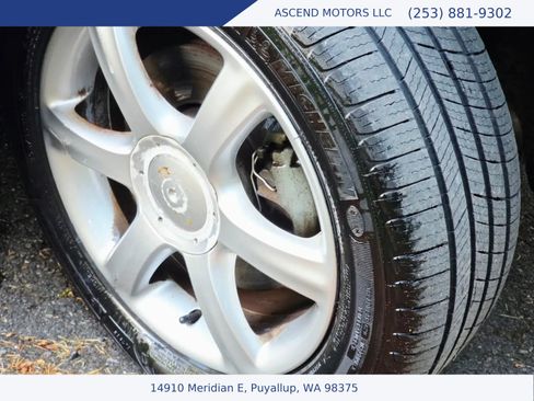 Used 2005 Volkswagen Beetle GLS FWD image 14