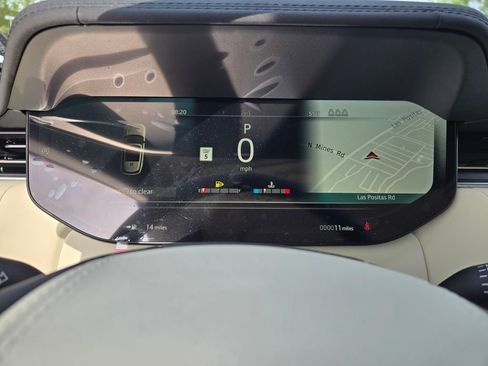 New 2026 Land Rover Range Rover SE image 15