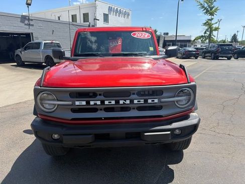 Used 2024 Ford Bronco Big Bend AWD/4WD image 2