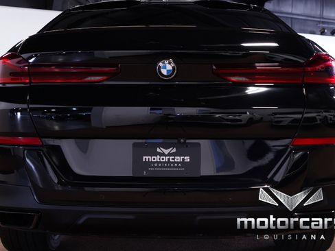 Used 2021 BMW X6 xDrive40i w/ Premium Package image 15