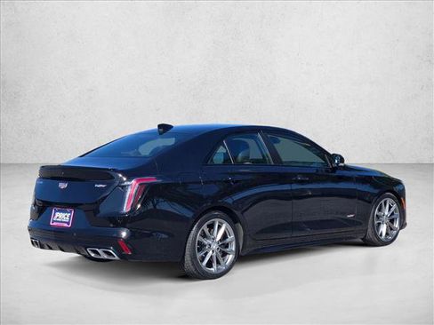 Used 2022 Cadillac CT4 V w/ Navigation Package RWD image 5