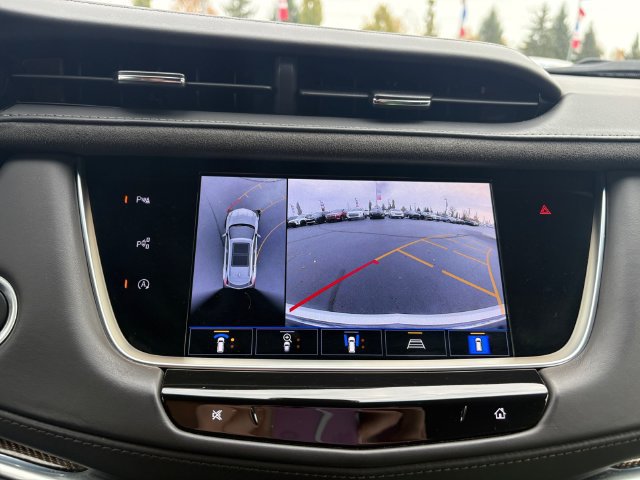 Used 2022 Cadillac XT5 Premium Luxury w/ Platinum Package AWD/4WD image 19
