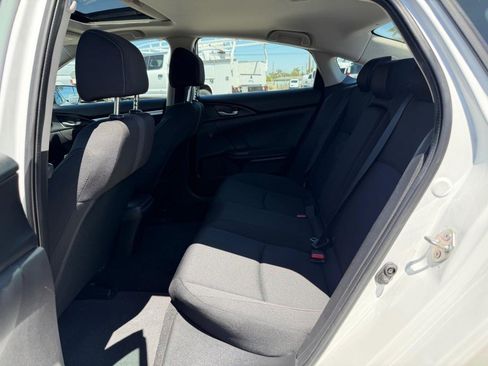 Used 2019 Honda Civic EX image 40