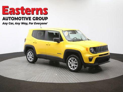 Used 2023 Jeep Renegade Latitude image 48