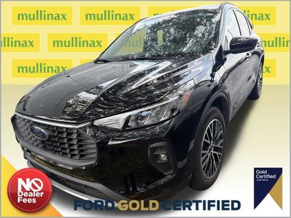 Certified 2023 Ford Escape SE
