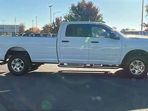 Used 2024 RAM 2500 Big Horn image 2