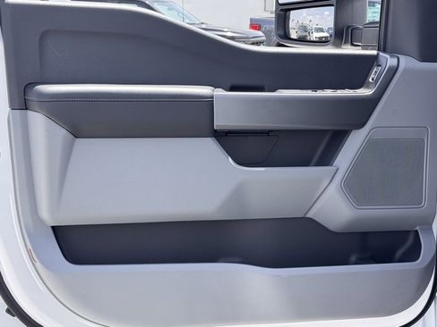 New 2025 Ford F350 XLT image 16