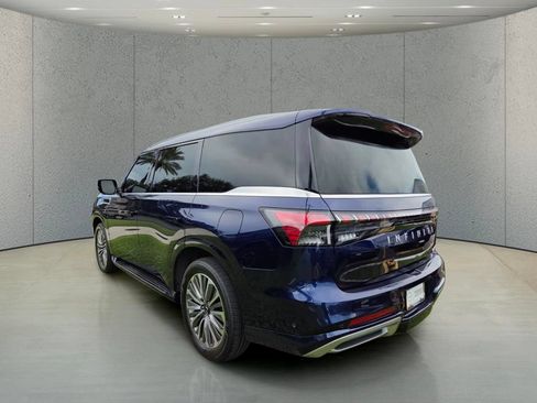Used 2025 INFINITI QX80 Sensory AWD/4WD image 3