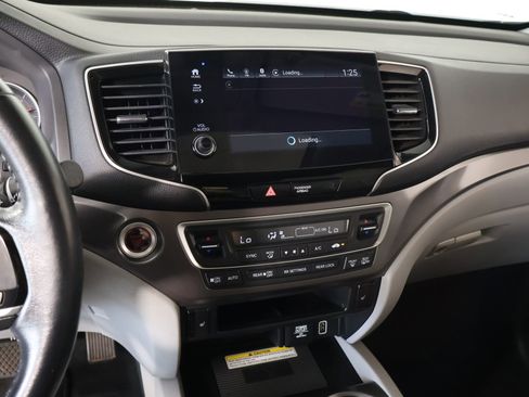 Used 2021 Honda Pilot Special Edition image 5