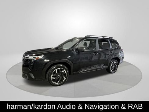 Used 2025 Subaru Forester Limited AWD/4WD image 3