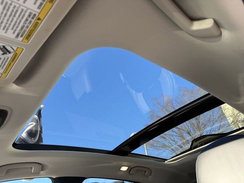 Used 2023 INFINITI QX50 Luxe image 10