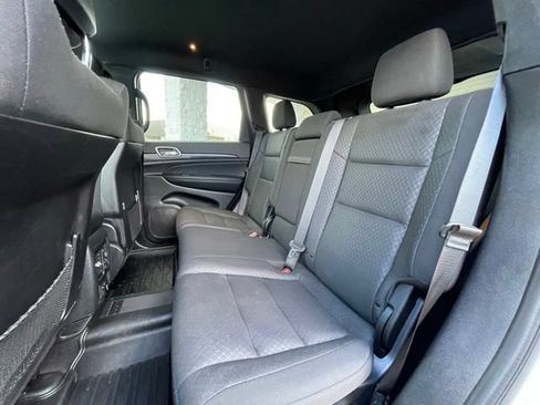 Used 2022 Jeep Grand Cherokee Laredo E w/ Security & Convenience Group AWD/4WD image 26