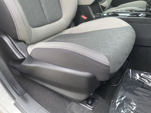 Used 2026 Subaru Forester AWD/4WD image 3
