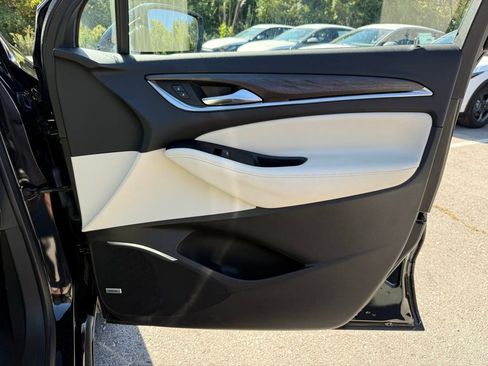 Used 2023 Buick Enclave Avenir w/ Avenir Technology Package image 26