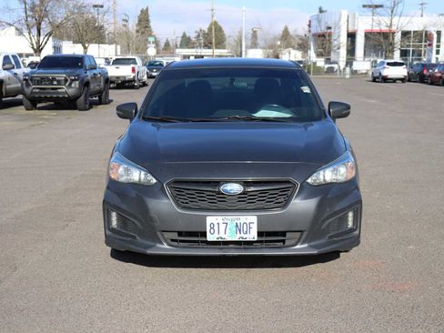 Used 2019 Subaru Impreza 2.0i Sport image 2