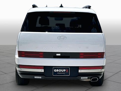 Used 2024 Hyundai Santa Fe Limited FWD image 5