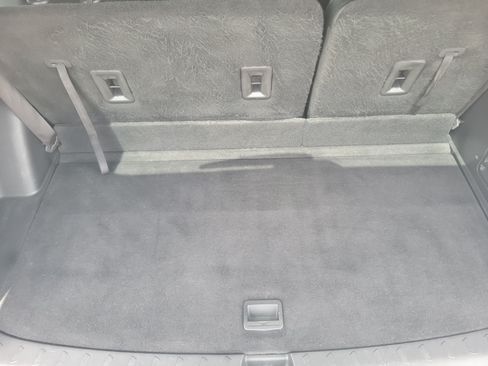 Used 2023 Chevrolet Traverse LT FWD image 17