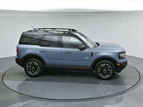 Used 2025 Ford Bronco Sport Outer Banks w/ Outer Banks Tech Package+ AWD/4WD image 56