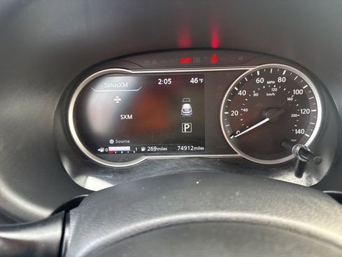 Used 2018 Nissan Kicks SR w/ Premium Package image 10