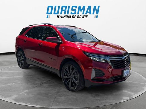 Used 2023 Chevrolet Equinox RS FWD image 1