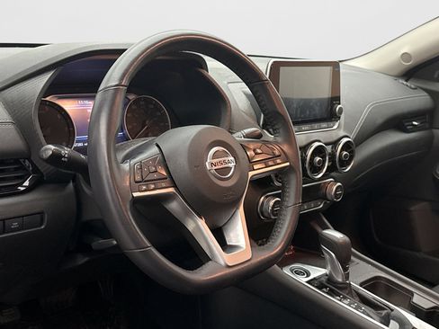 Used 2021 Nissan Sentra SV FWD image 7