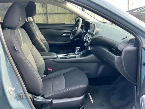 Used 2024 Nissan Sentra SV image 28