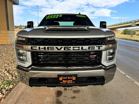 Used 2023 Chevrolet Silverado 3500 LT AWD/4WD image 8