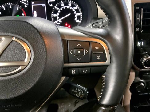 Used 2023 Lexus GX 460 Premium image 24