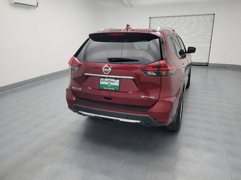 Used 2020 Nissan Rogue SV AWD/4WD image 7