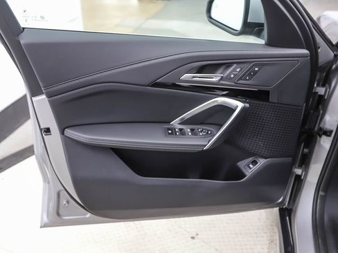 Used 2025 BMW X1 xDrive28i w/ Convenience Package image 9