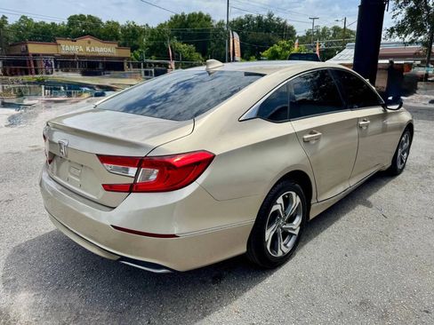Used 2020 Honda Accord EX image 5
