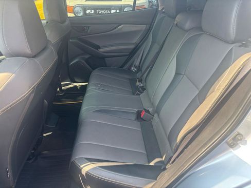 Used 2021 Subaru Crosstrek 2.5i Sport w/ Moonroof Package AWD/4WD image 9