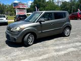 Used 2012 Kia Soul + image 5
