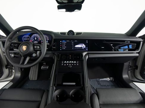 New 2026 Porsche Panamera 4 AWD/4WD image 33