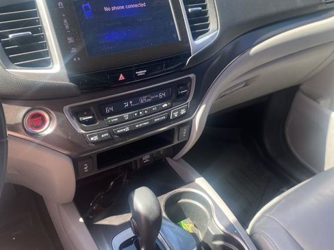 Used 2017 Honda Pilot EX-L image 12