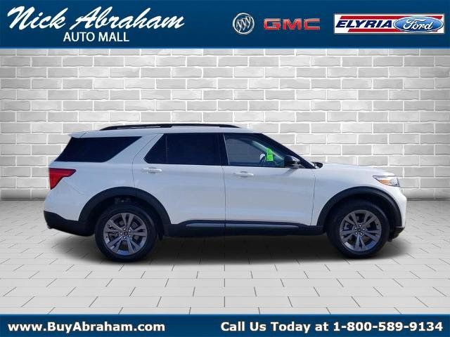 Certified 2024 Ford Explorer XLT AWD/4WD image 1